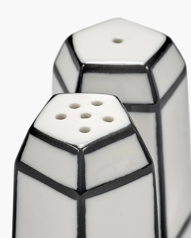 SALT  & PEPPER  SET  WHITE | BLACK CARTE  BLANCHE