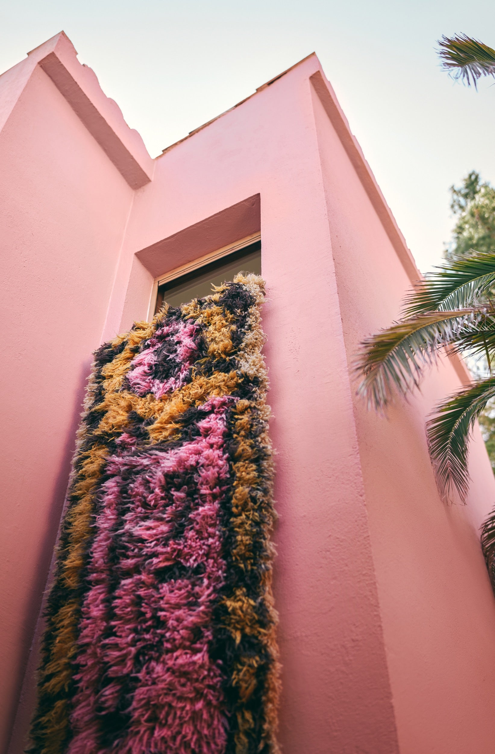 FLUFFY RUNNER | SOUTH BEACH | On Order