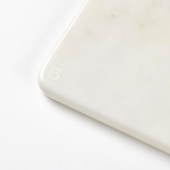 OLINA CHOPPING BOARD | WHITE MARBLE