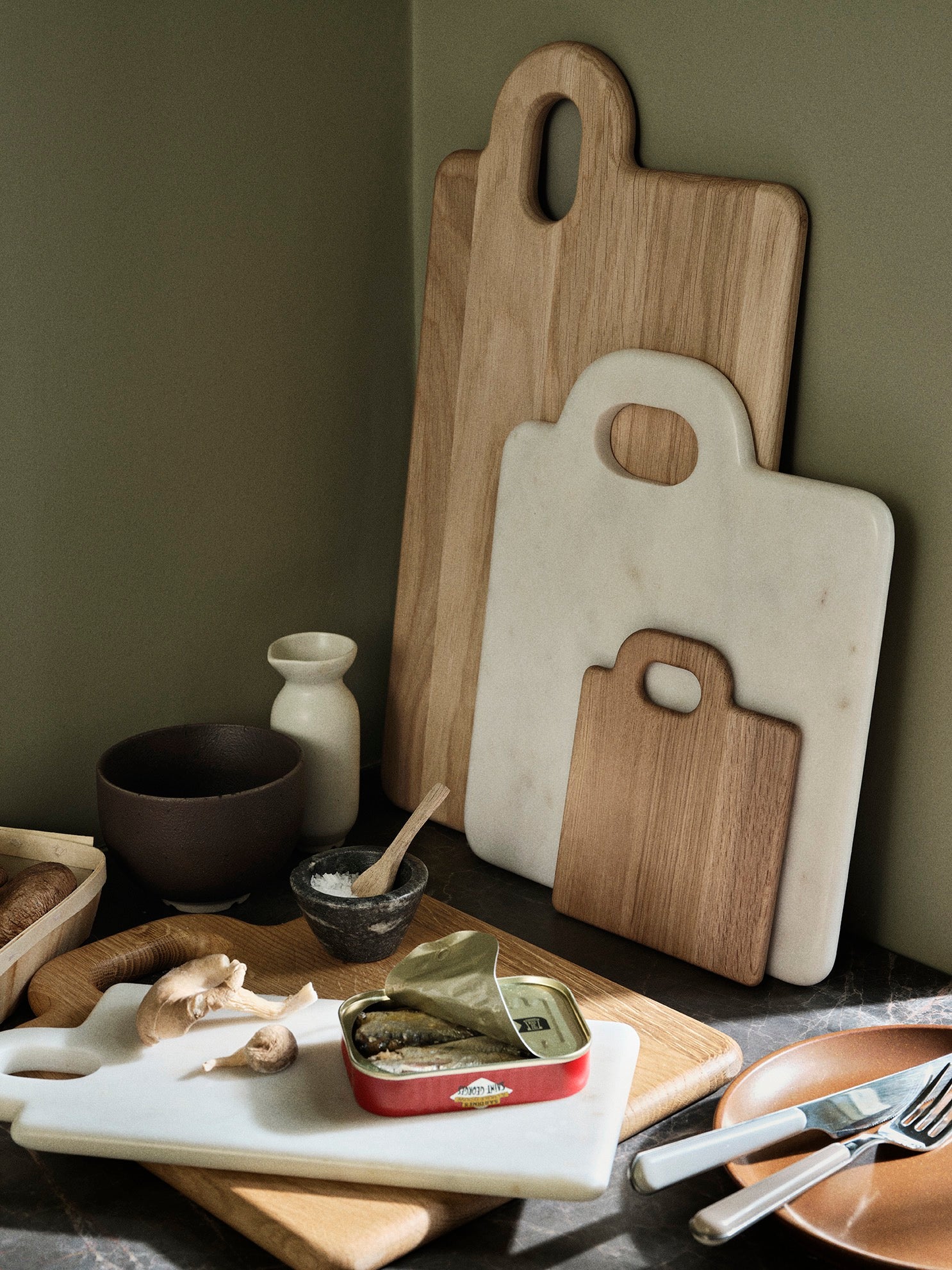 OLINA CHOPPING BOARD | WHITE MARBLE