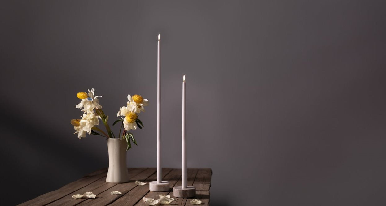 MARBLE BASE CANDLEHOLDER | BLACK