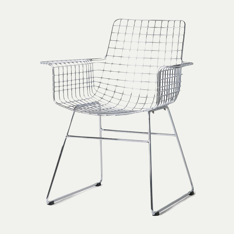 METAL WIRE CHAIR WITH ARMS | On Order