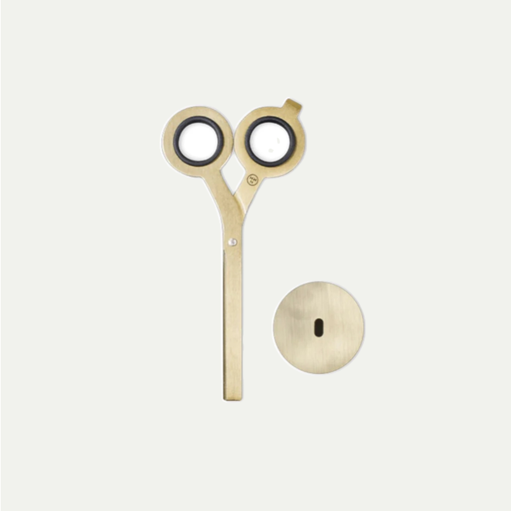 HMM SCISSORS GOLD WITH BASE