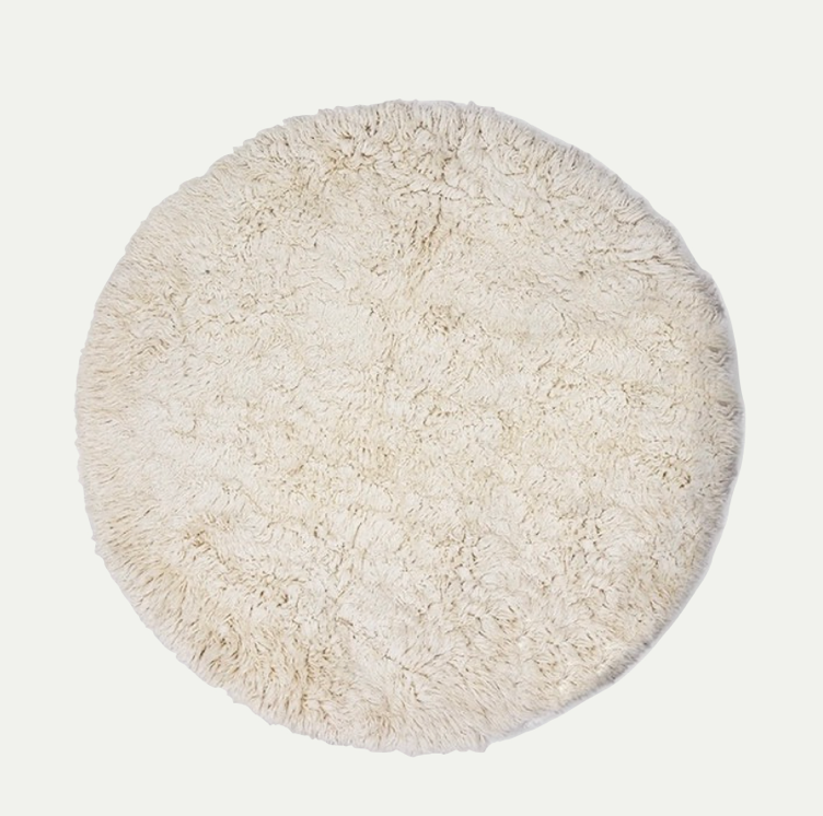 FLUFFY ROUND RUG | On Order