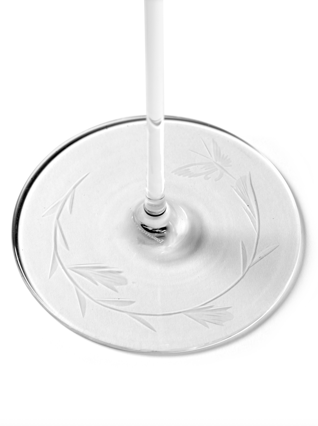 RED WINE GLASS DRAGONFLY UNITY