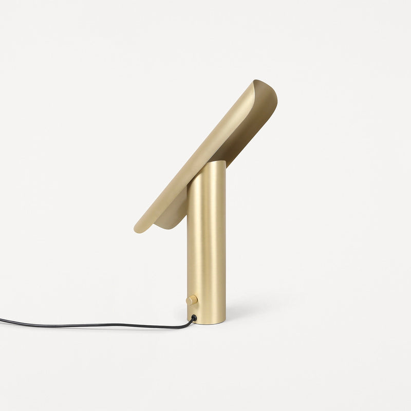 T-LAMP BRASS
