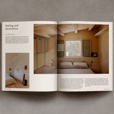 BAREFOOT LIVING BOOK
