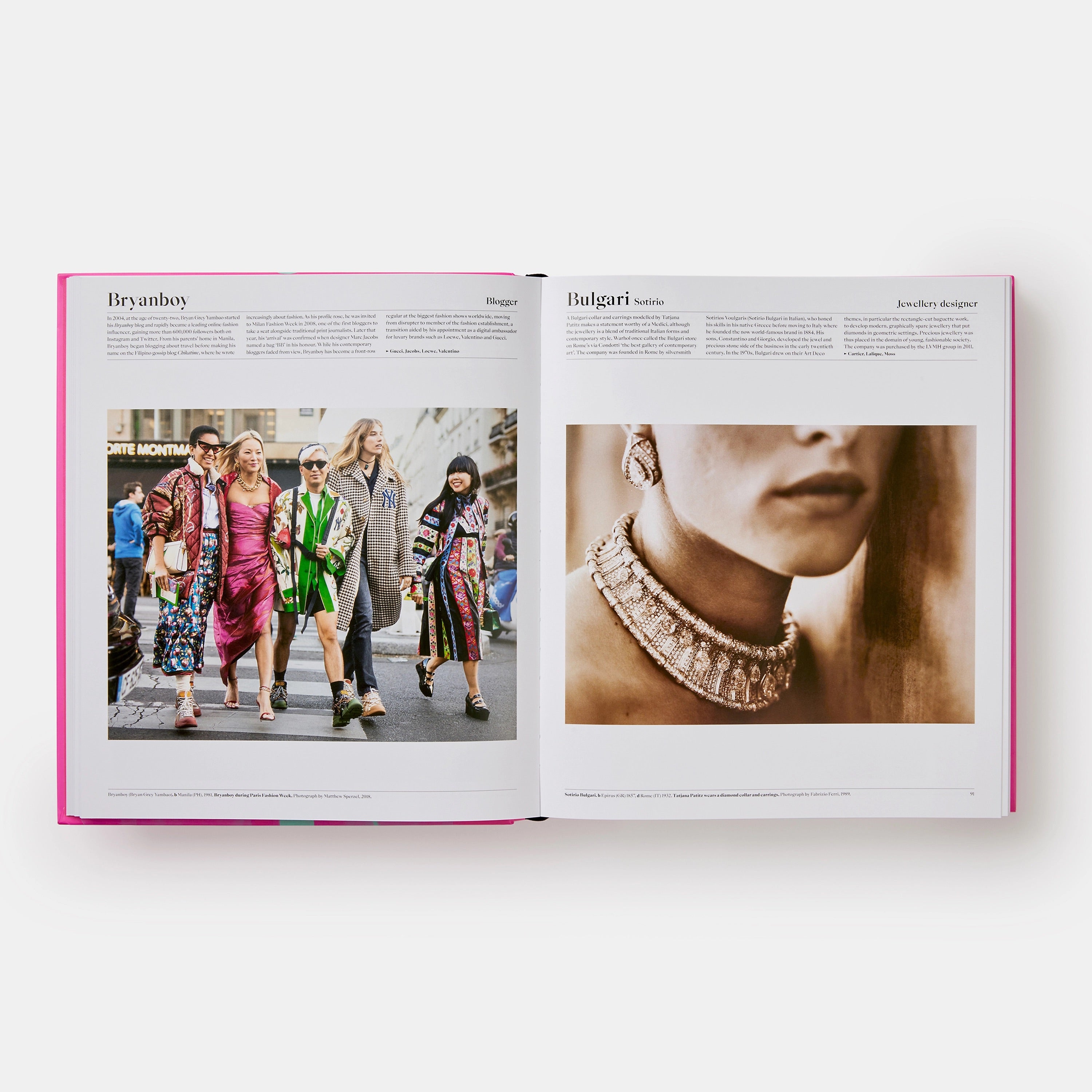 THE FASHION BOOK