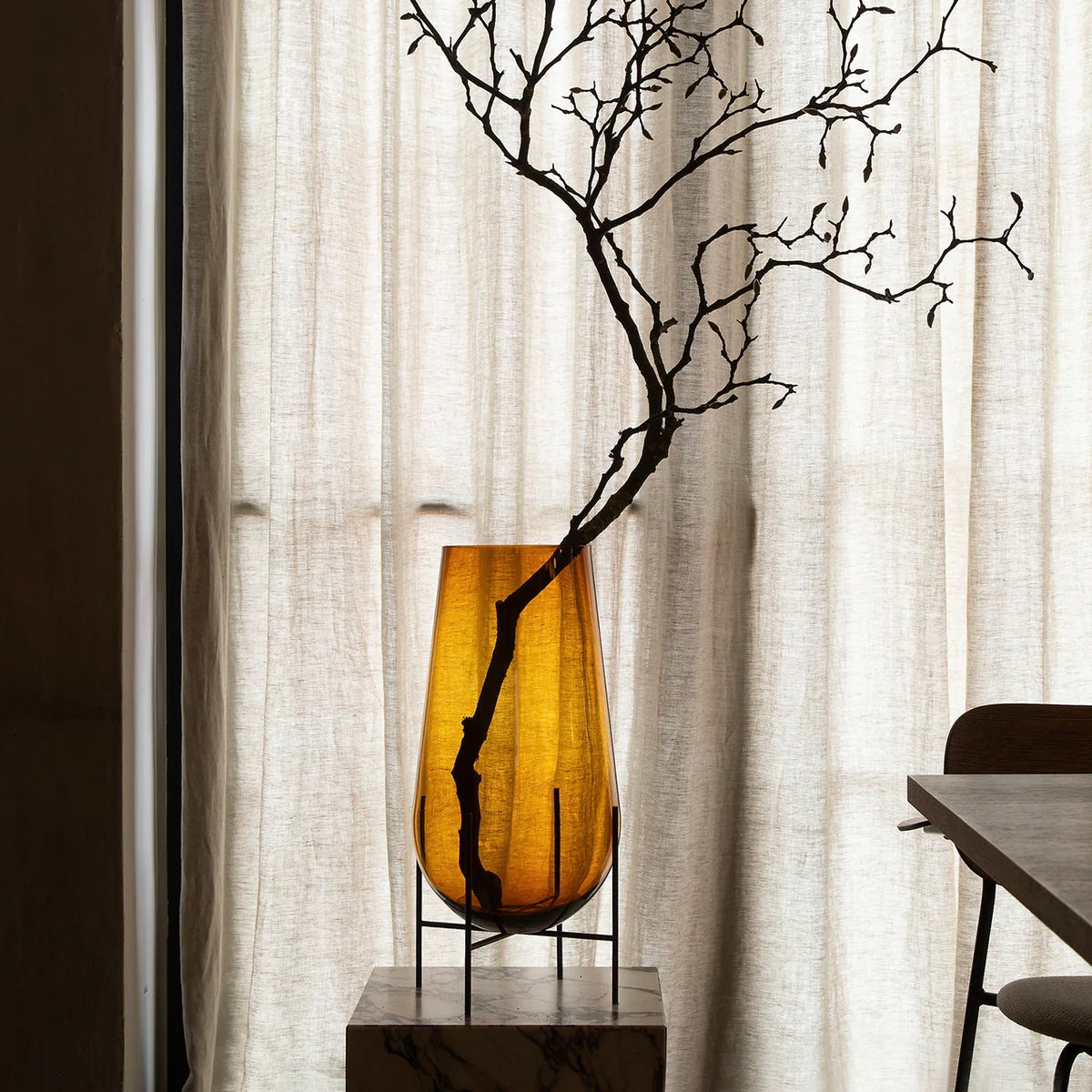 ÉCHASSE VASE GLASS, SMALL - AMBER / BRONZED BRASS